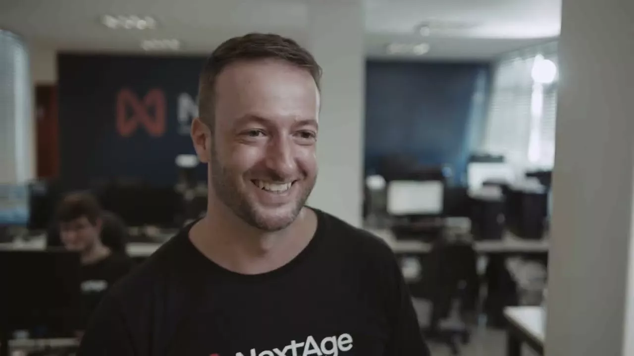 Clique para assistir ao vídeo